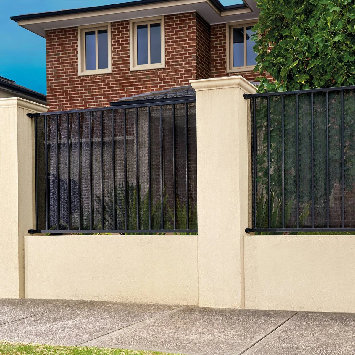 Coolaroo 1.83m x 10m Black Light Duty Screening Shade Cloth - 70% UV Block - Mould Resistant - Image 3