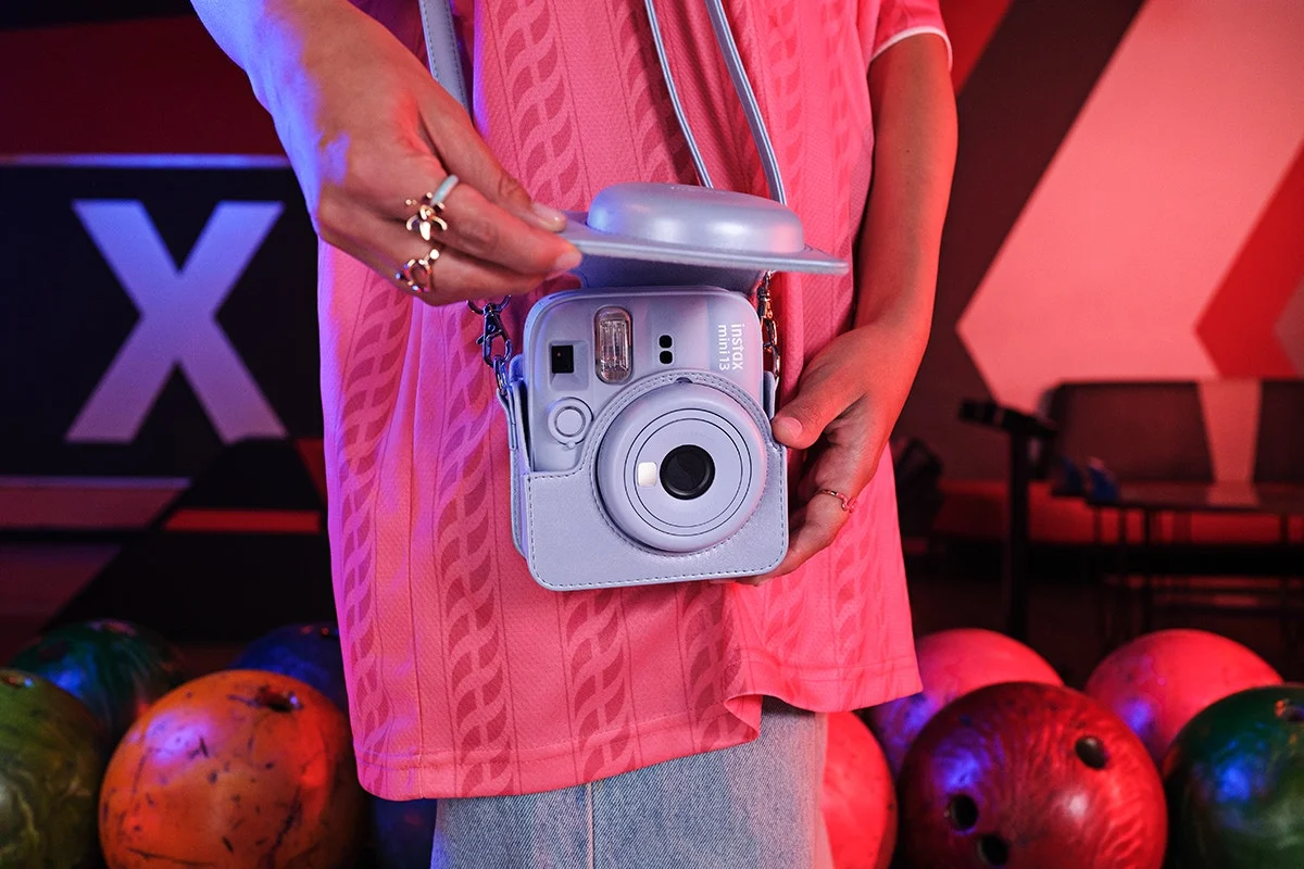 Fujifilm Instax Mini 13 Instant Camera Dreamy Purple - Image 12
