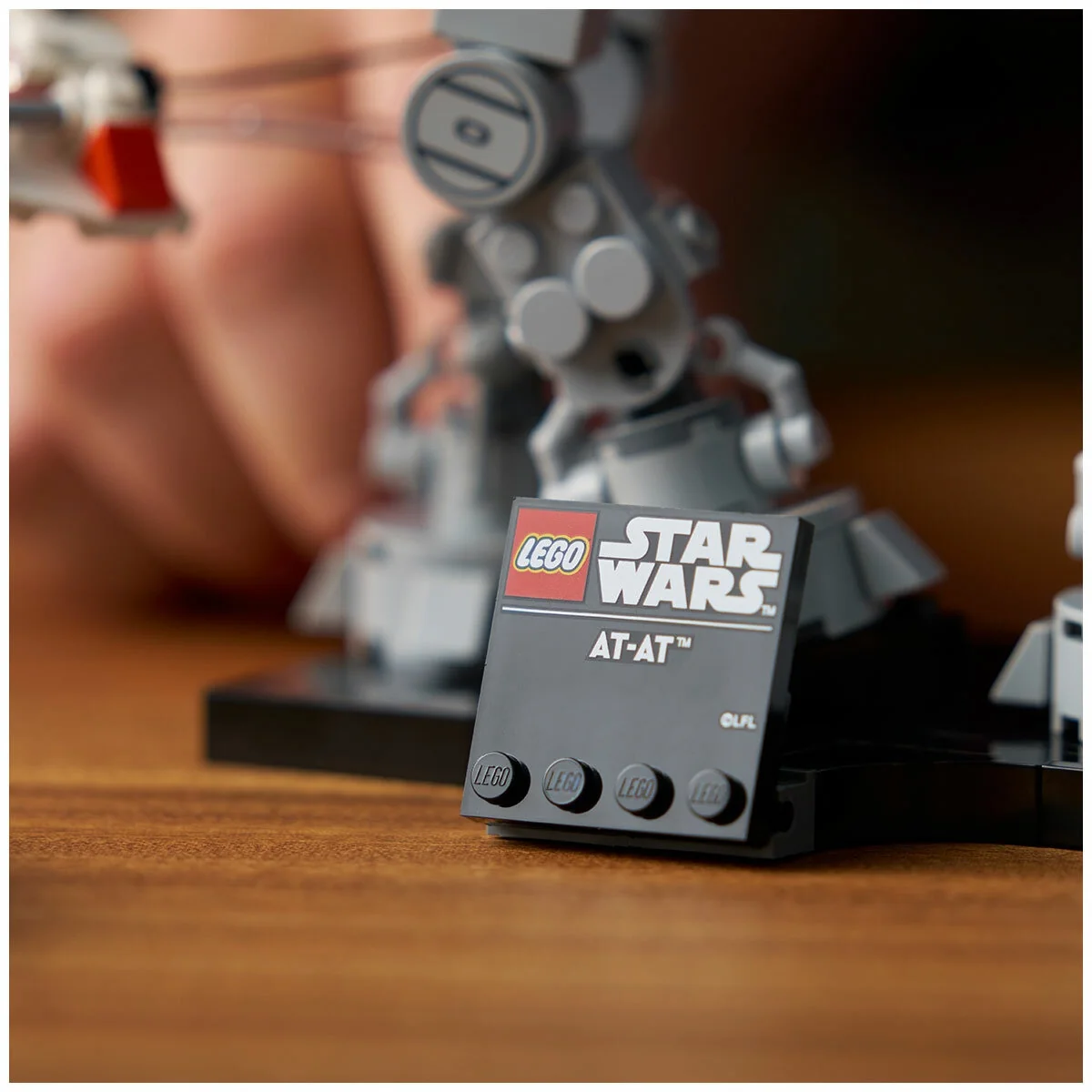 LEGO Star Wars AT-AT 75440 525-Piece Display Adult Building Set - Image 4