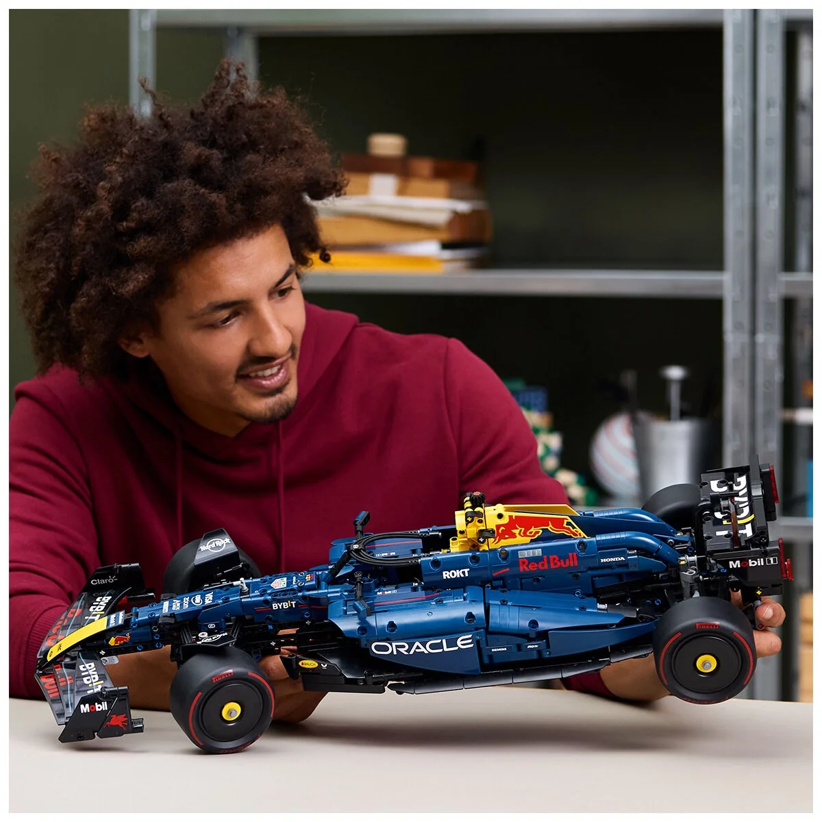 LEGO Technic Detailed F1 Car Model Kit 42206 Oracle Red Bull RB20 1639 - Image 4