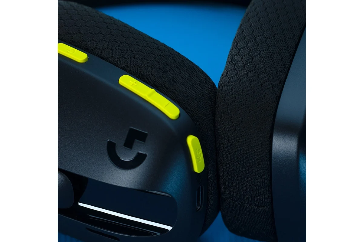 Logitech G435 Lightspeed Wireless Gaming Headset Black - Image 6