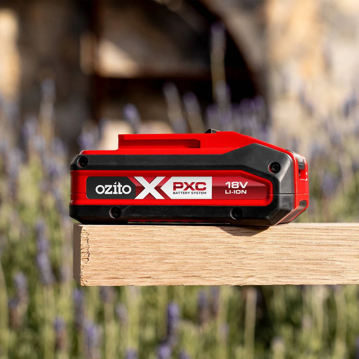Ozito PXC 18V Compact Battery Twin Pack - 2 x 4.0Ah - Reliable Power - Image 3