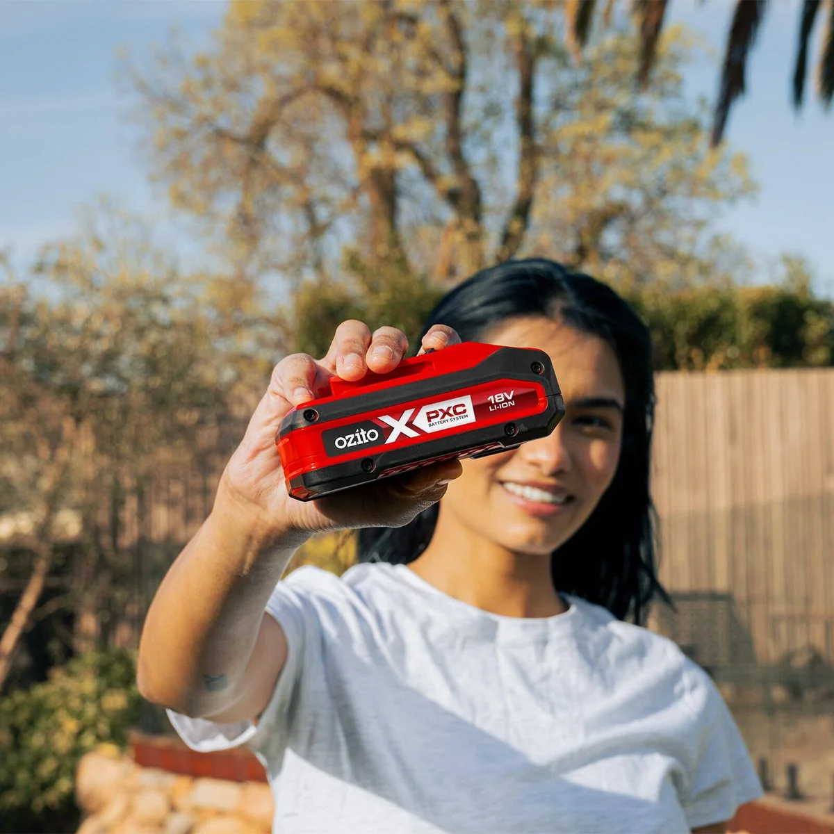 Ozito PXC 18V Compact Battery Twin Pack - 2 x 4.0Ah - Reliable Power - Image 5