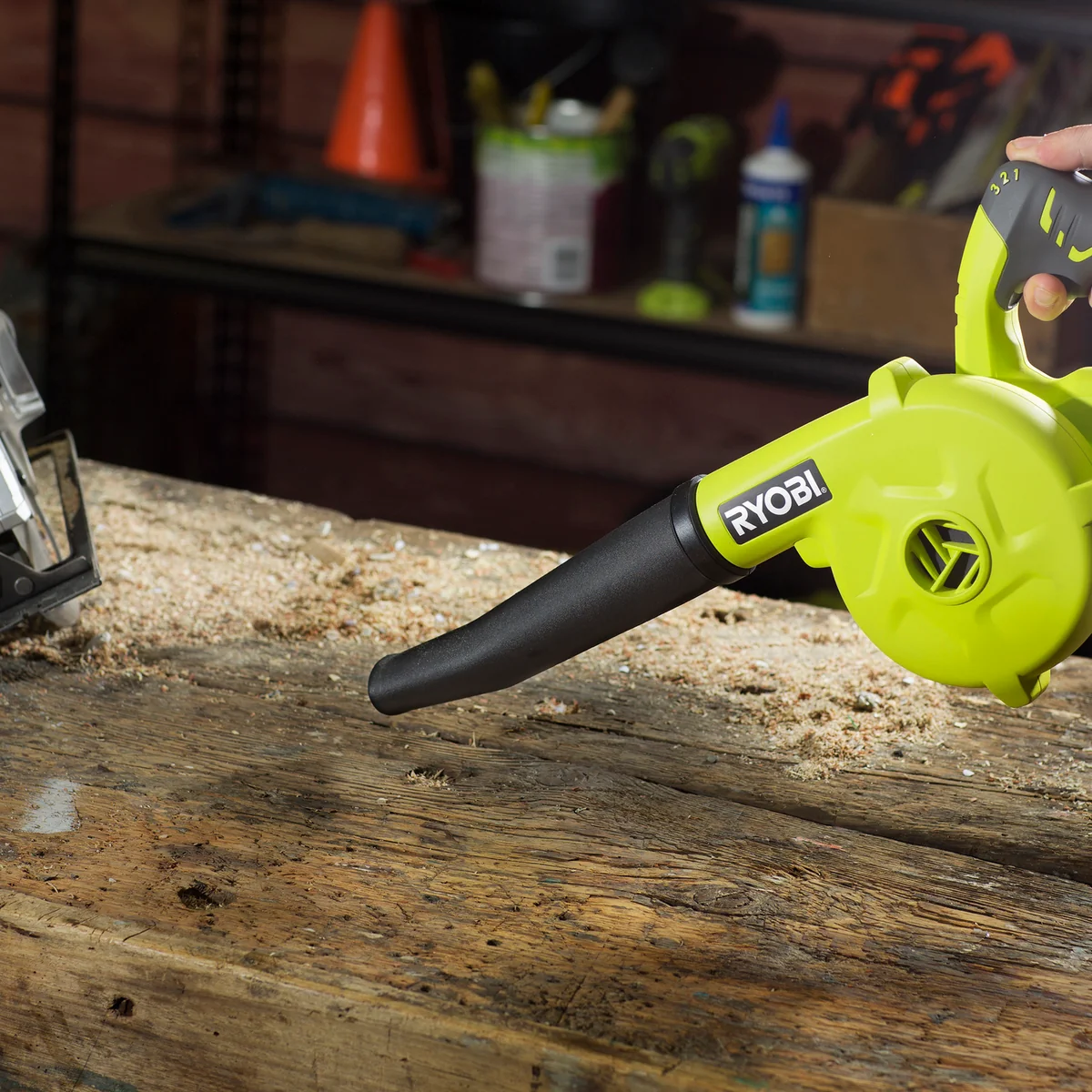Ryobi Workshop Blower - 18V - 2.0Ah Battery - Variable Speed - Image 2
