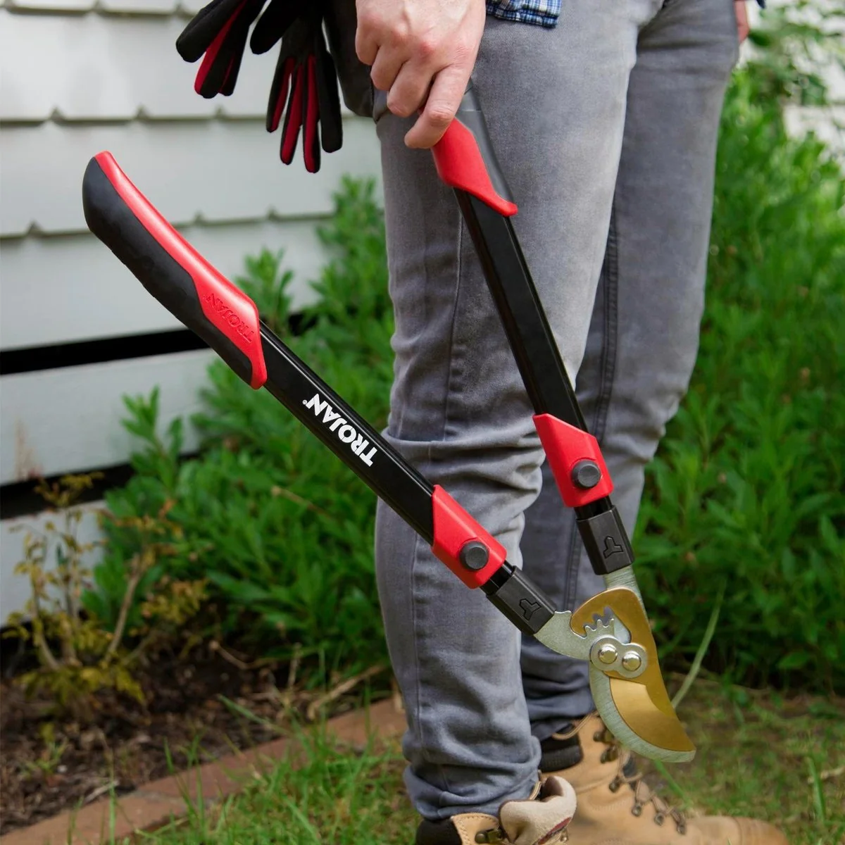 Trojan Geared Telescopic Bypass Lopper - 600mm - Aluminium - Ergonomic Grips - Image 4