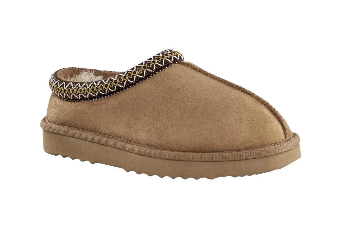 UGG Outback Braided Slip On Boot (Chestnut) - Image 2