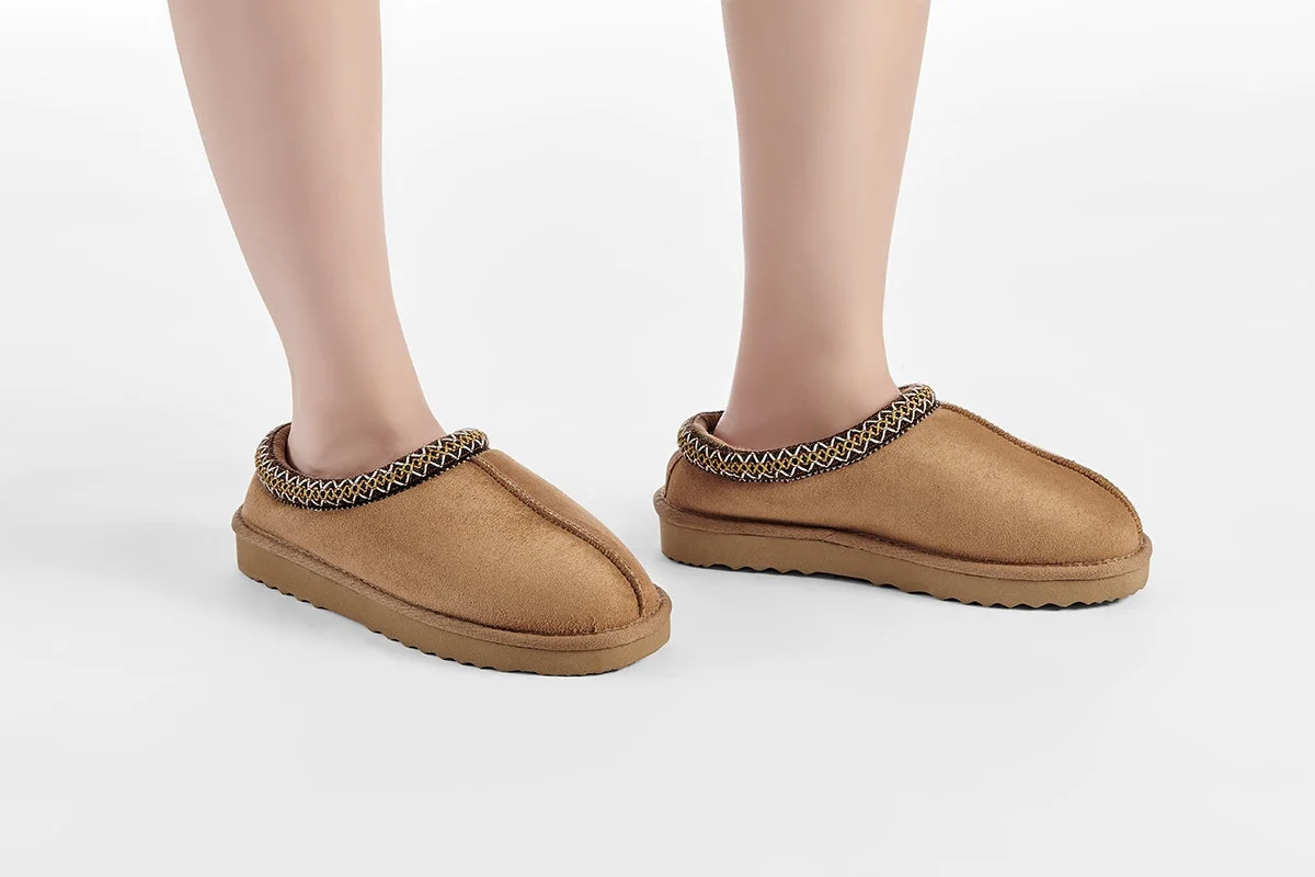UGG Outback Braided Slip On Boot (Chestnut) - Image 6