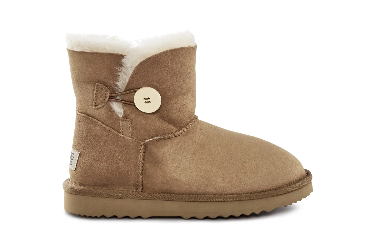 UGG Outback Premium Australian Sheepskin Short Button Boot Chestnut - Image 3