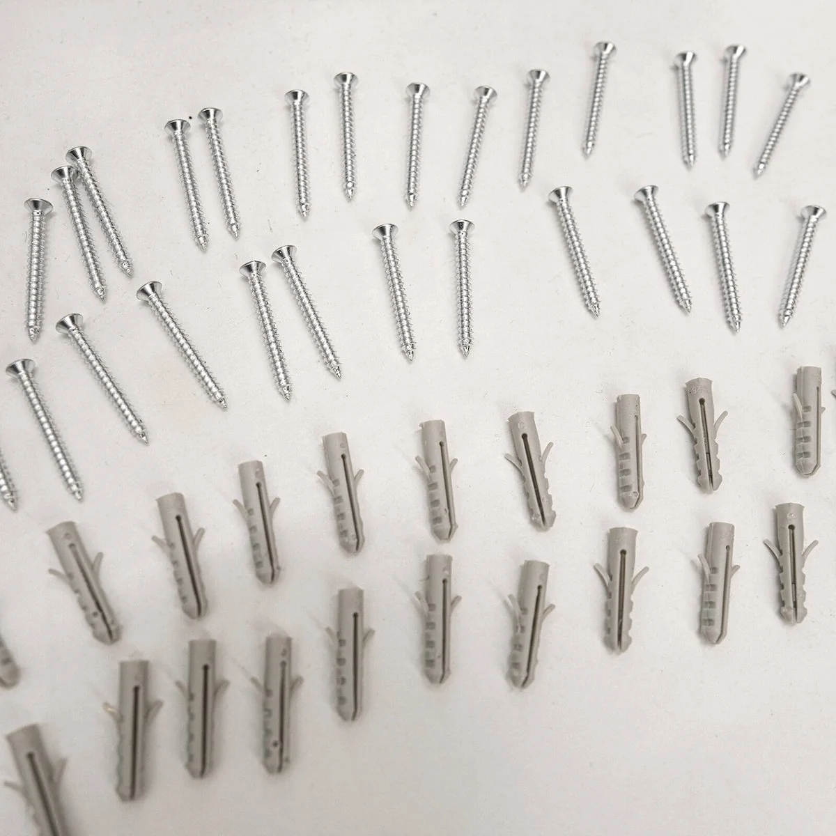 Un Real Hedge Tile Installation Kit - 25cm - Plastic - Easy Install - Image 4