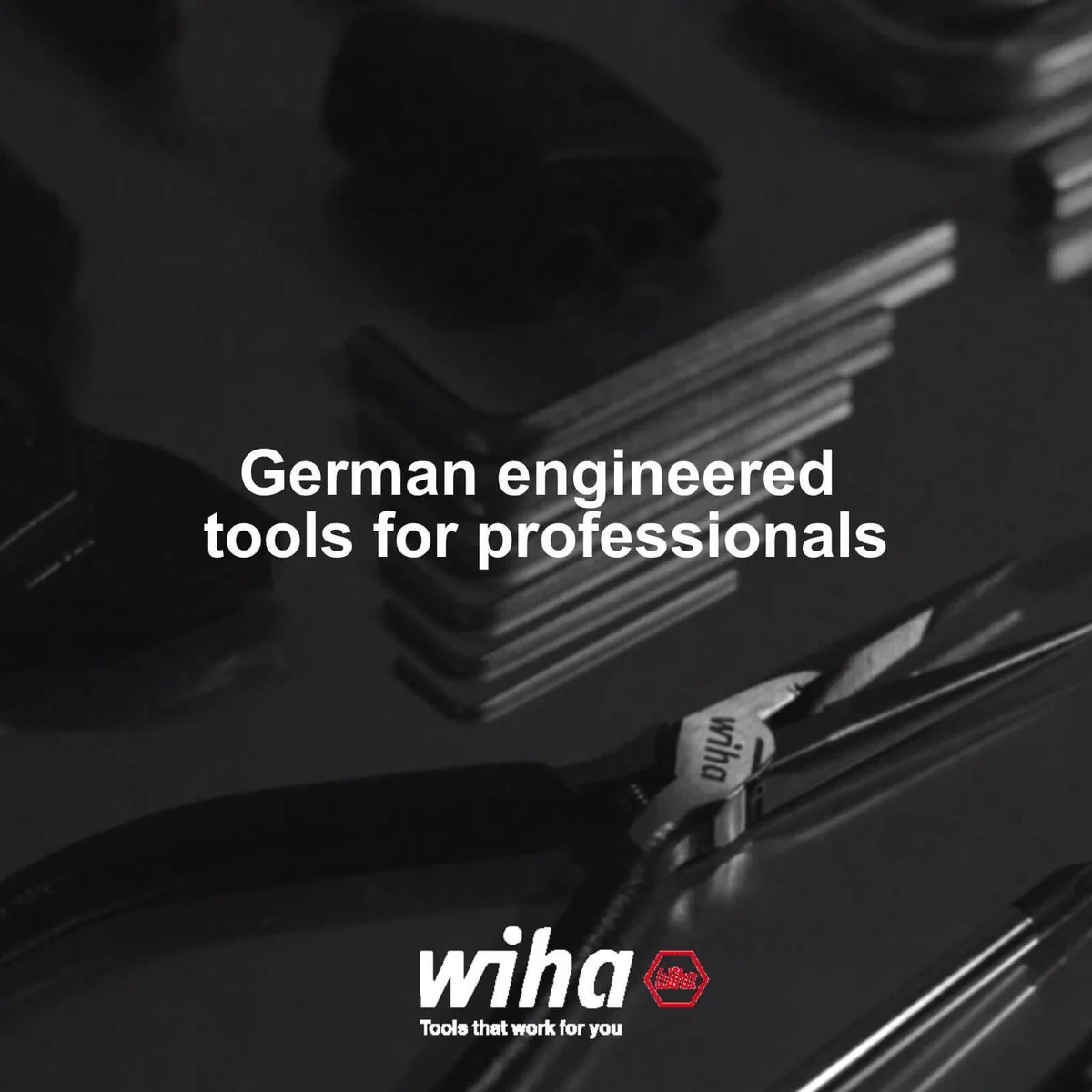 Wiha Flat Jaw Multi Grip Plier - 100mm x 30mm x 310mm - Black - Self-Locking - Image 3